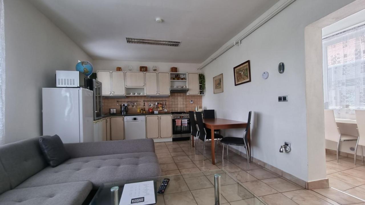 Apartman Modre Z Nebe Němčičky Εξωτερικό φωτογραφία
